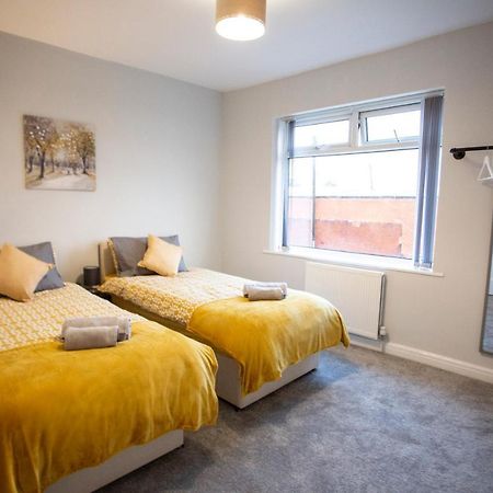 Cheerful 3 Bedroom Home With Netflix And Wi-Fi Мидлтон Экстерьер фото